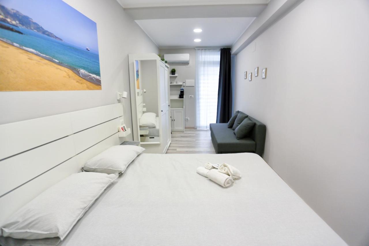 Ag Luxury Rooms Giardini Naxos Dış mekan fotoğraf
