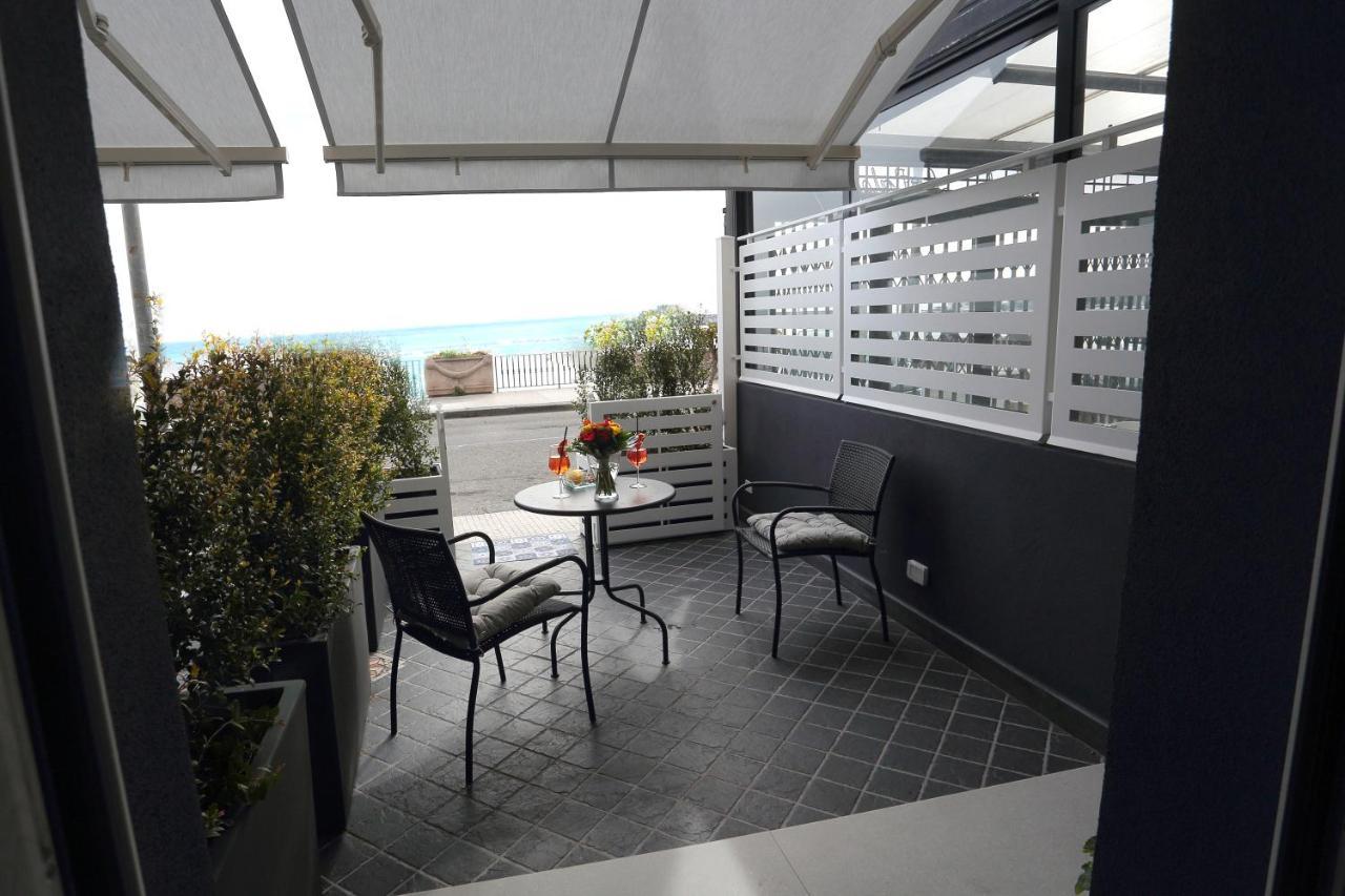 Ag Luxury Rooms Giardini Naxos Dış mekan fotoğraf