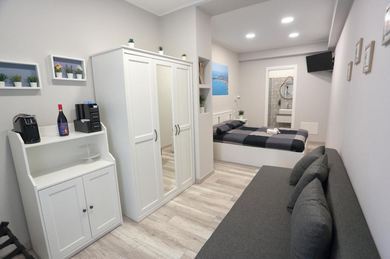 Ag Luxury Rooms Giardini Naxos Dış mekan fotoğraf